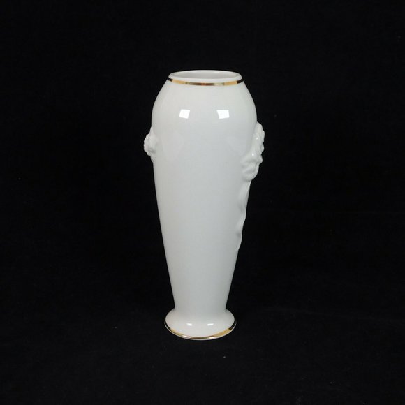 Lenox Rosebud Collection 5.875" tall Bud Vase Sculpted Porcelain Gold Trim Foot - Picture 6 of 8